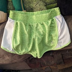 Size XS  cute green inner yoga layer shorts
